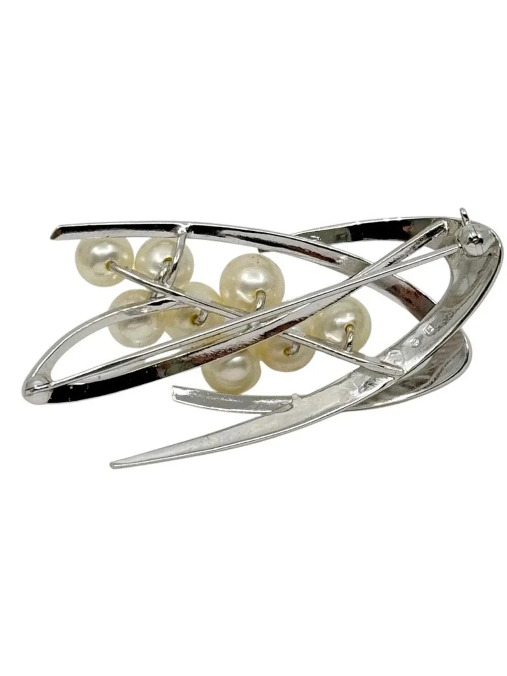 Mikimoto measures long